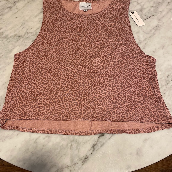 Allfenix leopard tank top size medium - Picture 1 of 2